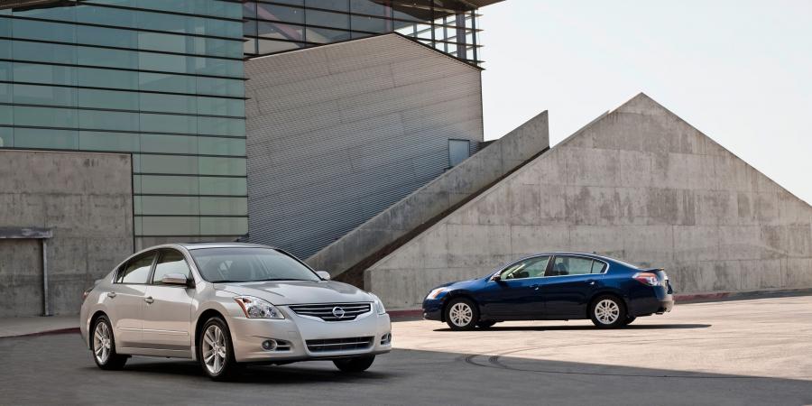  Nissan Altima 2010 года  (фото 53 из 53)